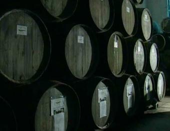 España exporta un 26% más de vino en 2011 y supera los 2.200 millones de litros