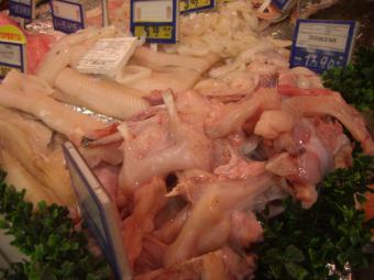 La CE propone abaratar la merluza, el rape y la anchoa y encarecer el atún